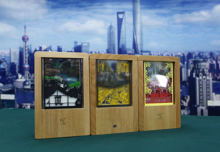 最具商业价值奖(一等奖) 守白艺术海派创意纸雕灯_副本.jpg 最具商业价值奖(一等奖) 守白艺术海派创意纸雕灯_副本.jpg